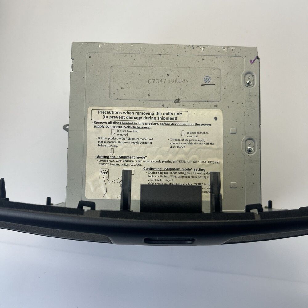 02-06 Lexus ES330 ES300 Pioneer Stereo Radio 6 Disc 86120-33511 OEM FX-MG8517ZT - Picture 3 of 6